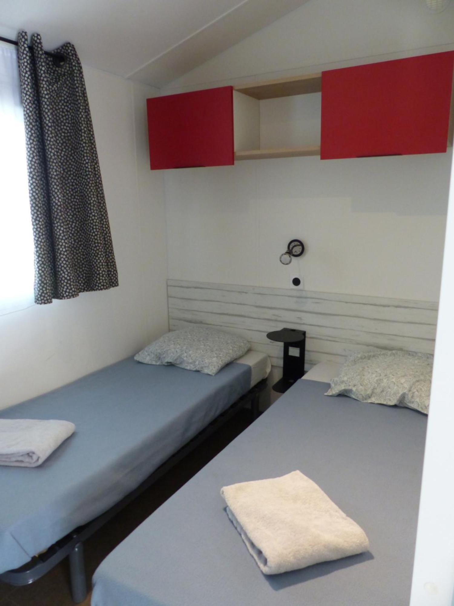 Hotel Mobilandes Sanguinet Zimmer foto